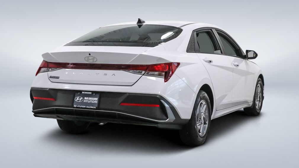 Hyundai Elantra Essential 2025 d&rsquo;occasion à vendre - 7