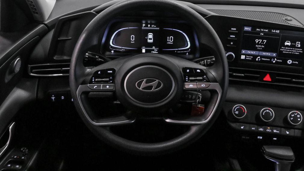 Hyundai Elantra Essential 2025 d&rsquo;occasion à vendre - 13