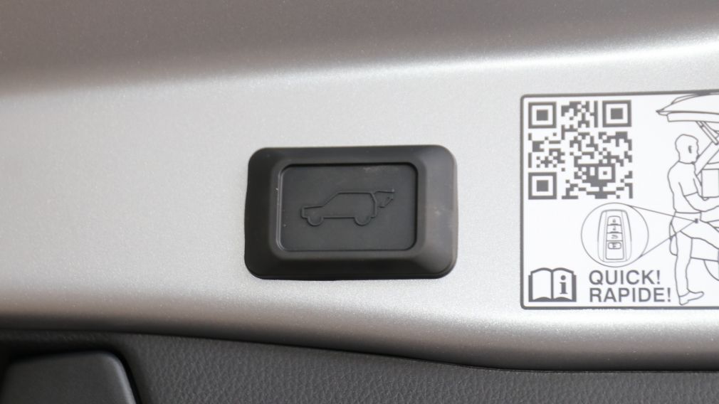 Toyota RAV4 Plug-In Hybrid XSE 2025 d&rsquo;occasion à vendre - 33