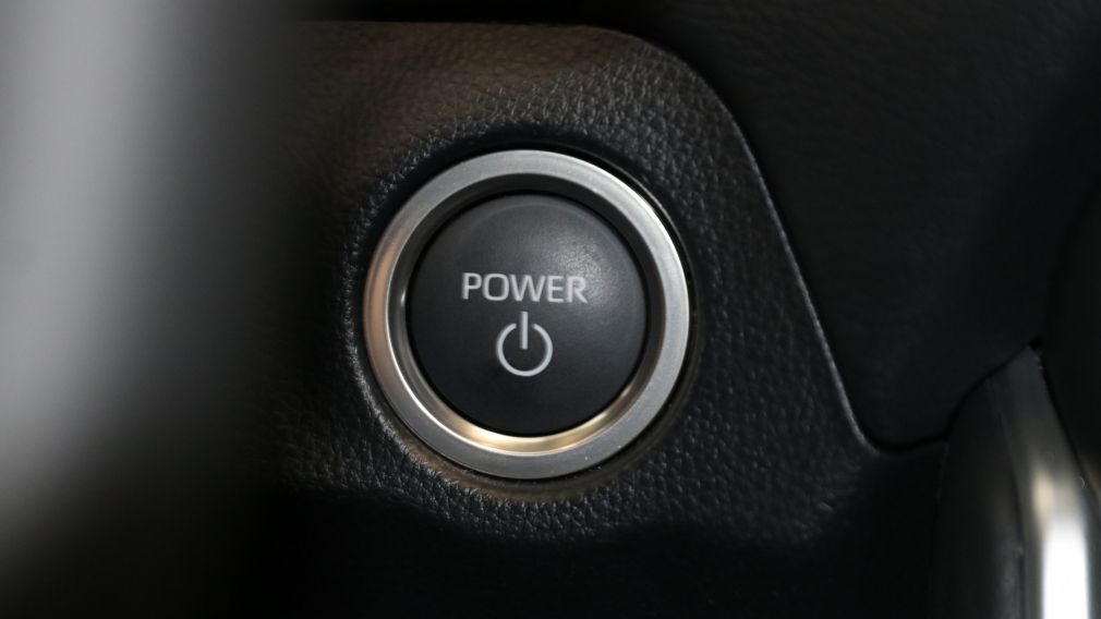 Toyota RAV4 Plug-In Hybrid XSE 2025 d&rsquo;occasion à vendre - 25
