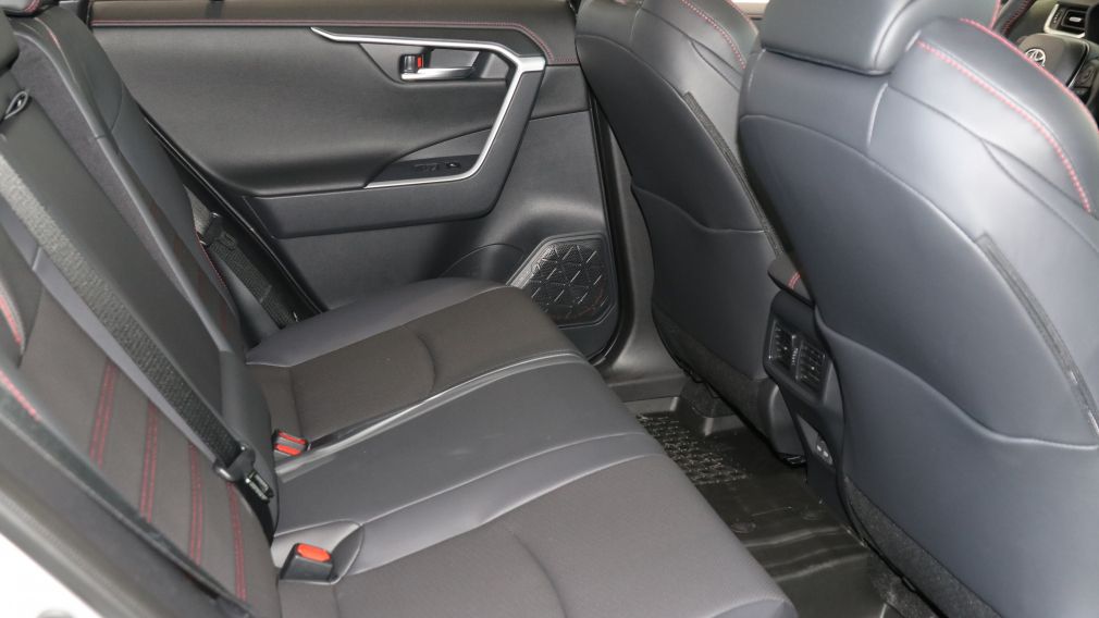 Toyota RAV4 Plug-In Hybrid XSE 2025 d&rsquo;occasion à vendre - 31