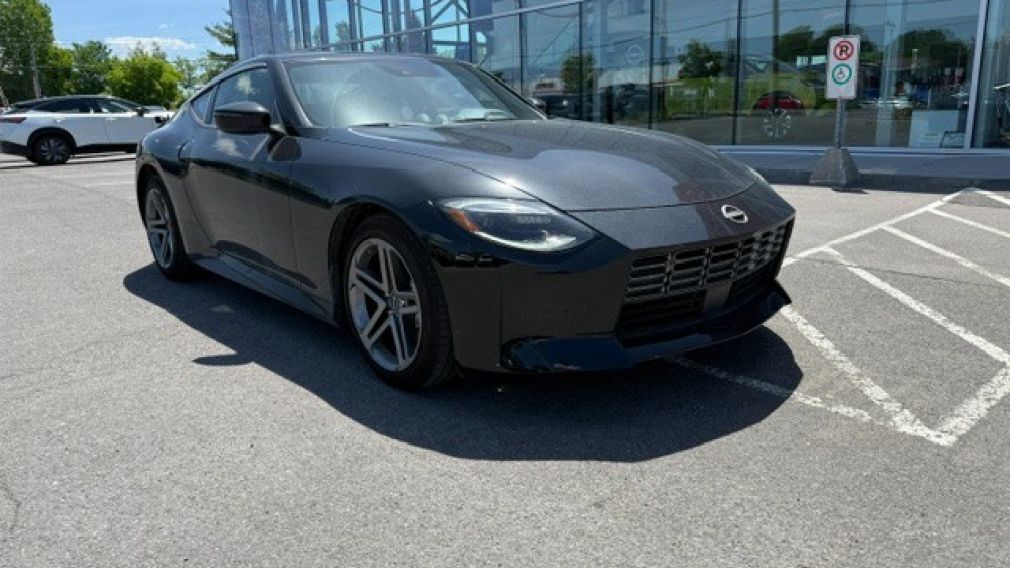 Nissan Z Sport