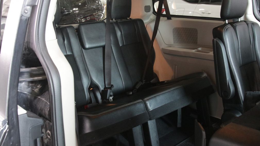 Dodge GR Caravan SXT Premium Plus 2019 d&rsquo;occasion à vendre - 9