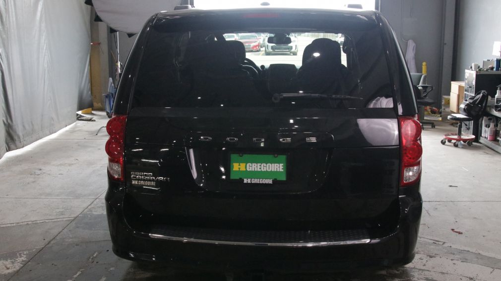 Dodge GR Caravan SXT Premium Plus 2019 d&rsquo;occasion à vendre - 19