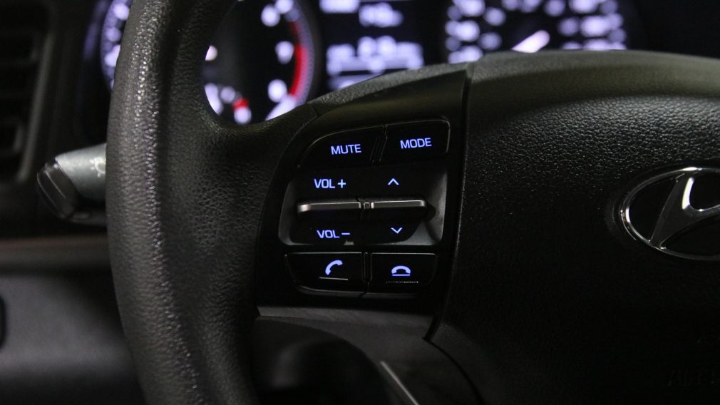 Hyundai Elantra Essential 2020 d&rsquo;occasion à vendre - 14