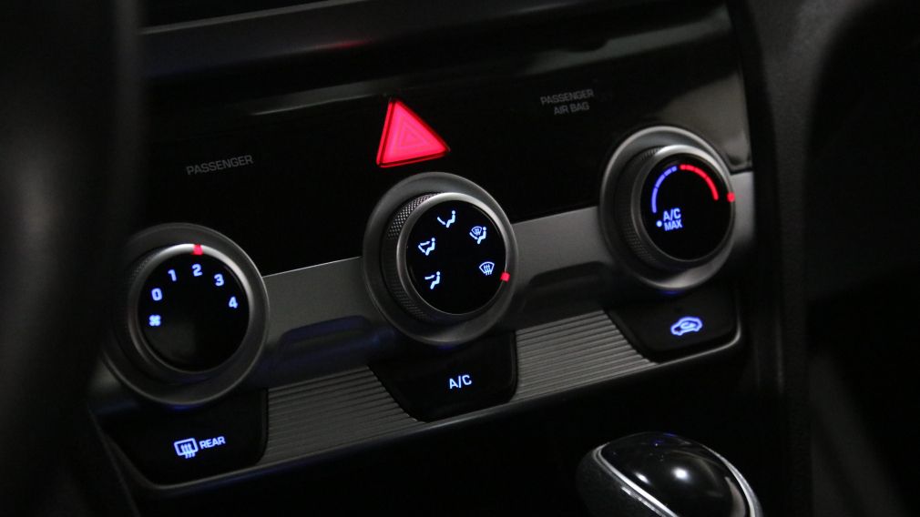 Hyundai Elantra Essential 2020 d&rsquo;occasion à vendre - 18