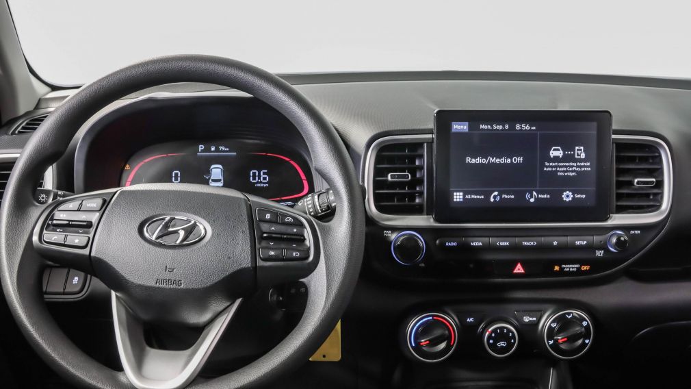 Hyundai Venue Essential 2024 d&rsquo;occasion à vendre - 12