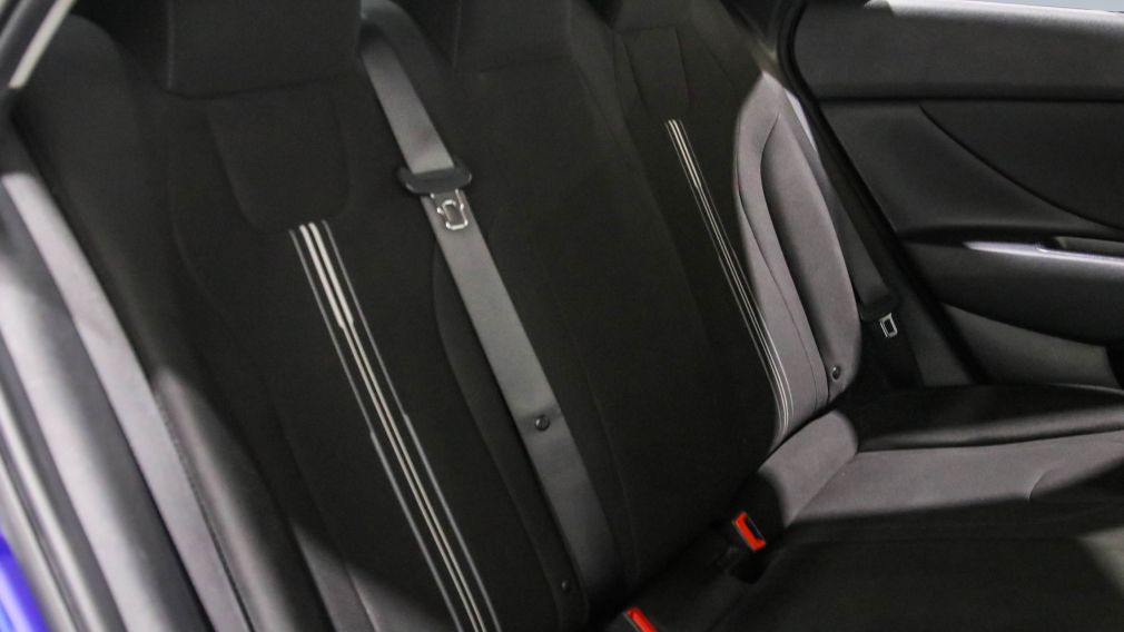 Hyundai Elantra Preferred 2022 d&rsquo;occasion à vendre - 20