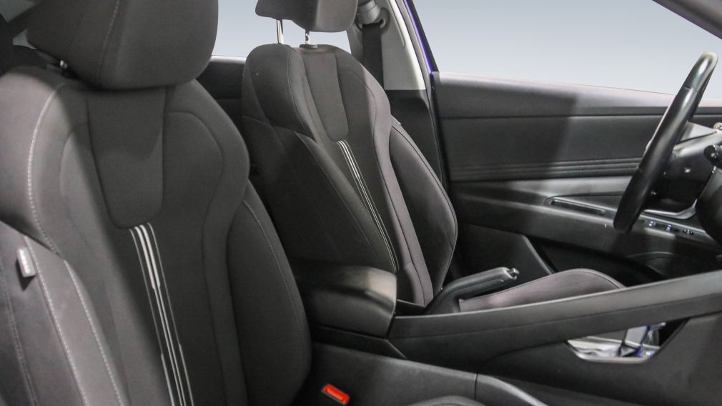Hyundai Elantra Preferred 2022 d&rsquo;occasion à vendre - 21