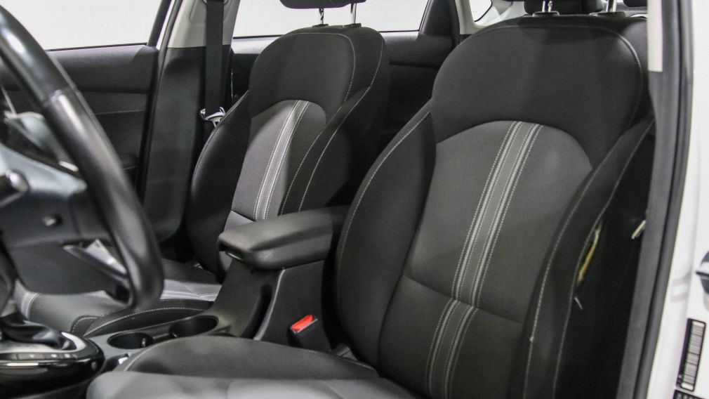 Kia Forte EX 2023 d&rsquo;occasion à vendre - 11