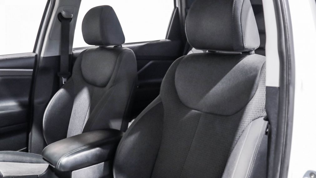 Hyundai Santa Fe Essential 2019 d&rsquo;occasion à vendre - 10