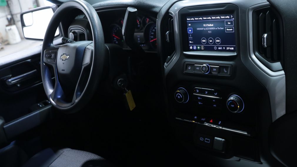 Chevrolet Silverado Custom 2022 d&rsquo;occasion à vendre - 17
