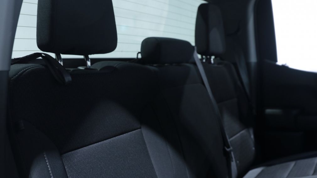 Chevrolet Silverado Custom 2022 d&rsquo;occasion à vendre - 19