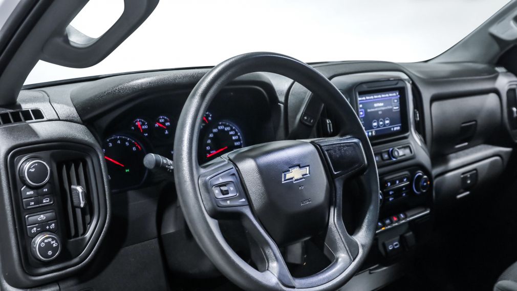 Chevrolet Silverado Custom 2022 d&rsquo;occasion à vendre - 9