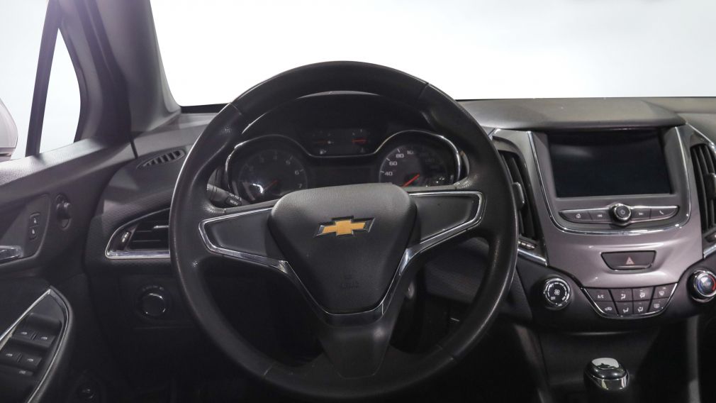 Chevrolet Cruze LS 2019 d&rsquo;occasion à vendre - 11