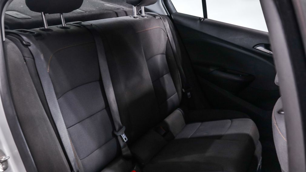 Chevrolet Cruze LS 2019 d&rsquo;occasion à vendre - 21