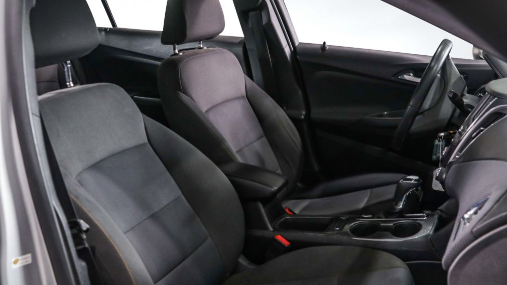 Chevrolet Cruze LS 2019 d&rsquo;occasion à vendre - 23