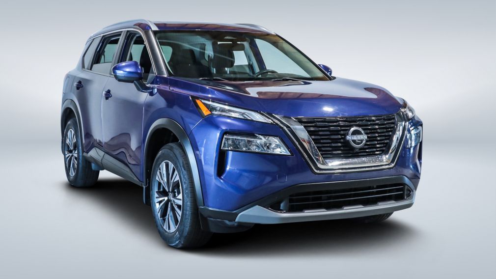 Nissan Rogue SV Moonroof
