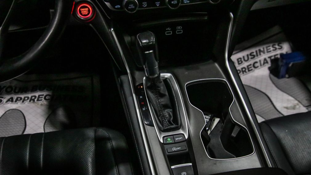 Honda Accord Touring 2022 d&rsquo;occasion à vendre - 21