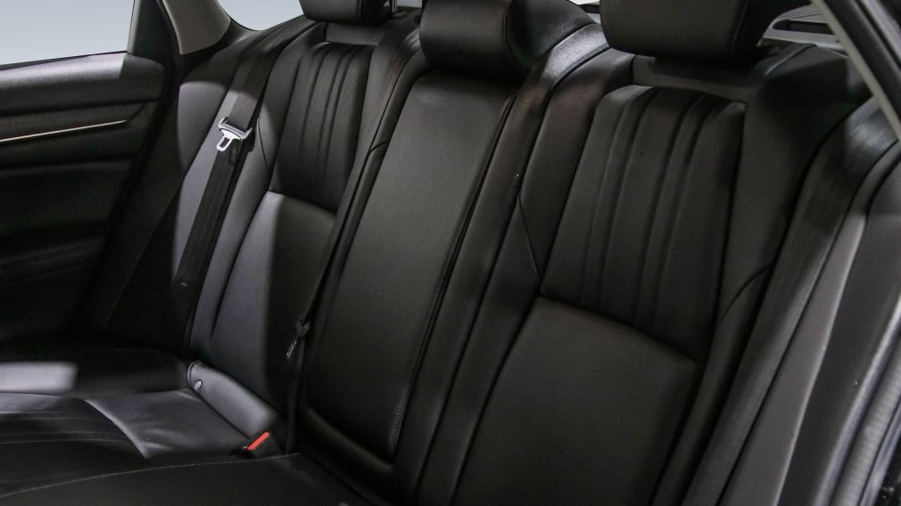 Honda Accord Touring 2022 d&rsquo;occasion à vendre - 23