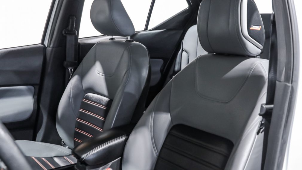 Nissan Kicks SR 2023 d&rsquo;occasion à vendre - 11