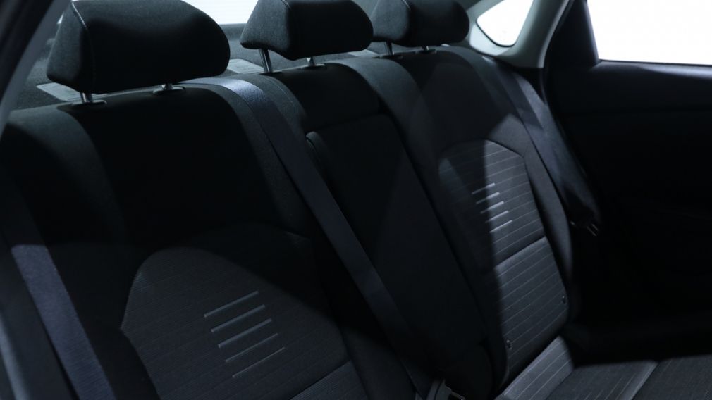 Kia Forte EX 2020 d&rsquo;occasion à vendre - 19