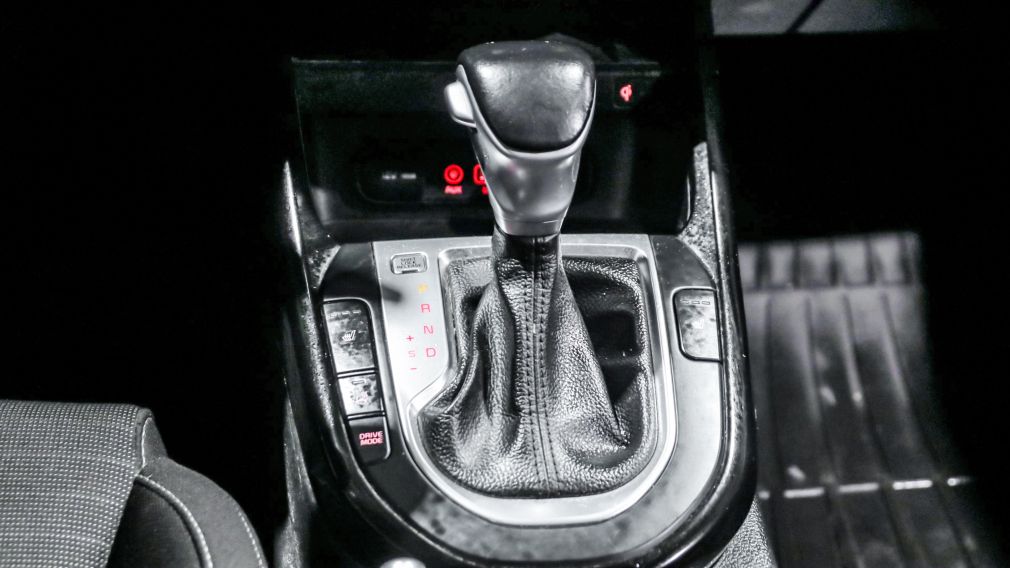Kia Forte EX 2020 d&rsquo;occasion à vendre - 16