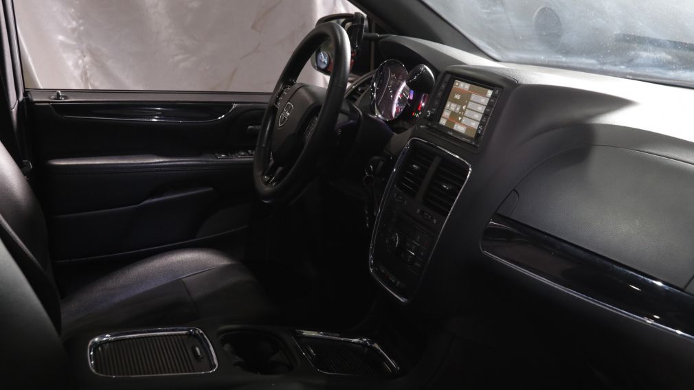 Dodge GR Caravan 35th Anniversary 2019 d&rsquo;occasion à vendre - 24