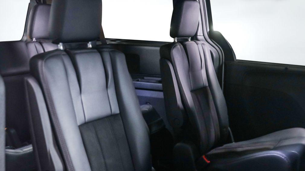 Dodge GR Caravan 35th Anniversary 2019 d&rsquo;occasion à vendre - 23