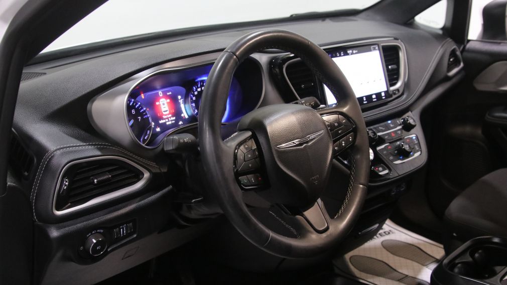 Chrysler Pacifica Touring 2023 d&rsquo;occasion à vendre - 9
