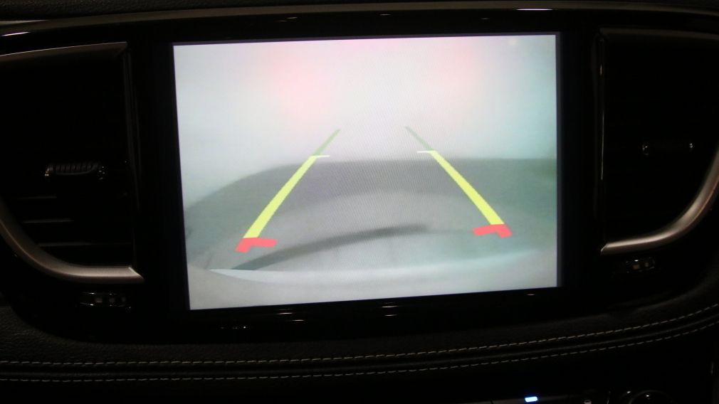 Chrysler Pacifica Touring 2023 d&rsquo;occasion à vendre - 18