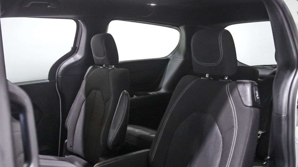 Chrysler Pacifica Touring 2023 d&rsquo;occasion à vendre - 20