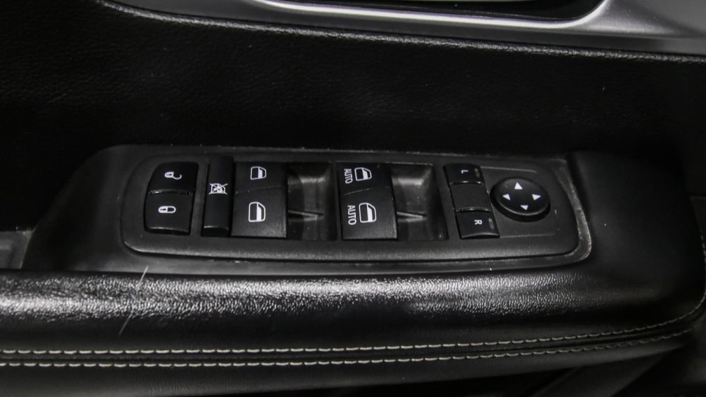 Chrysler Pacifica Touring 2023 d&rsquo;occasion à vendre - 12