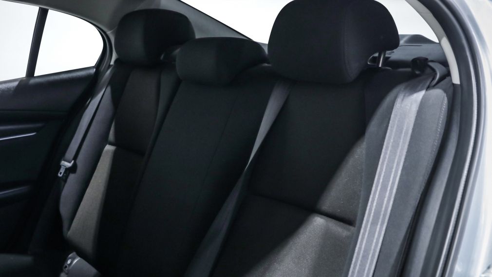 Mazda 3 GX 2019 d&rsquo;occasion à vendre - 18