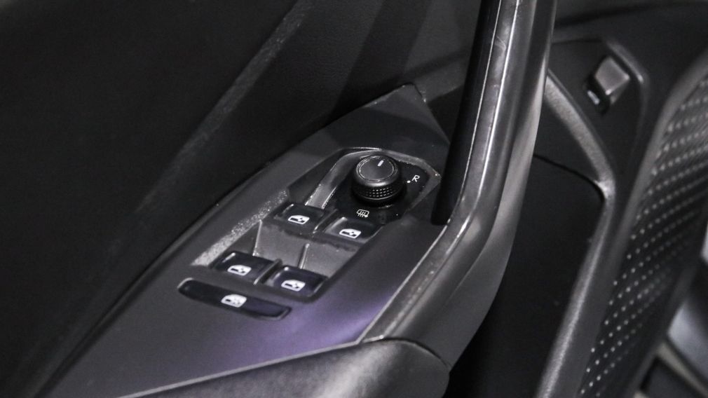 Volkswagen Jetta GLI 2019 d&rsquo;occasion à vendre - 11