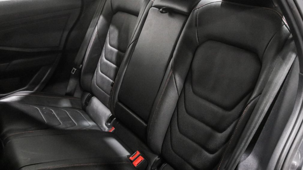 Volkswagen Jetta GLI 2019 d&rsquo;occasion à vendre - 23