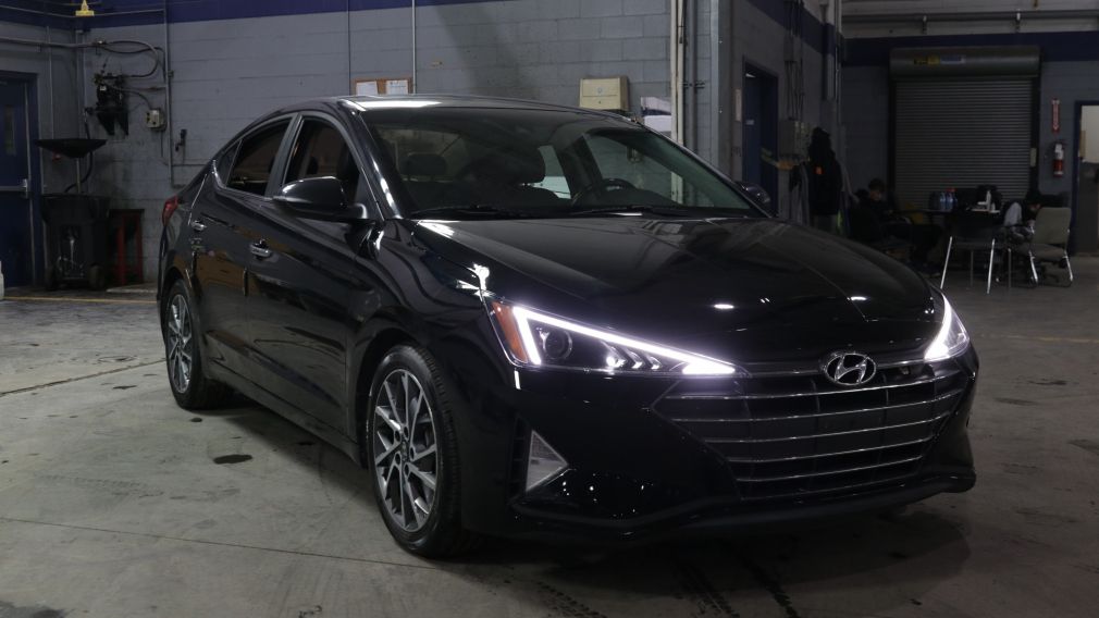 Hyundai Elantra Luxury