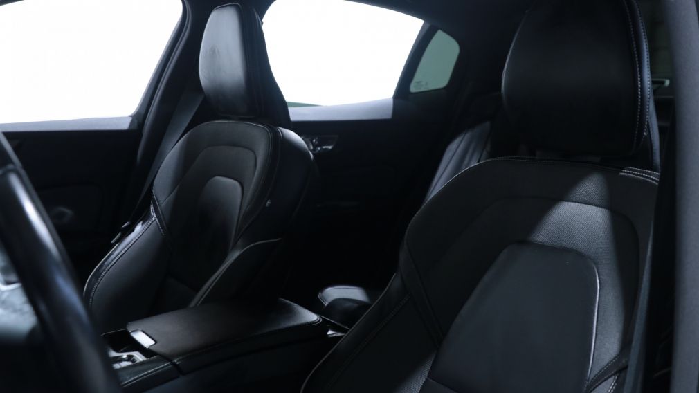 Volvo S60 R-Design 2022 d&rsquo;occasion à vendre - 11