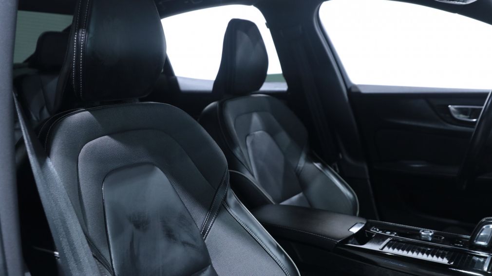 Volvo S60 R-Design 2022 d&rsquo;occasion à vendre - 22