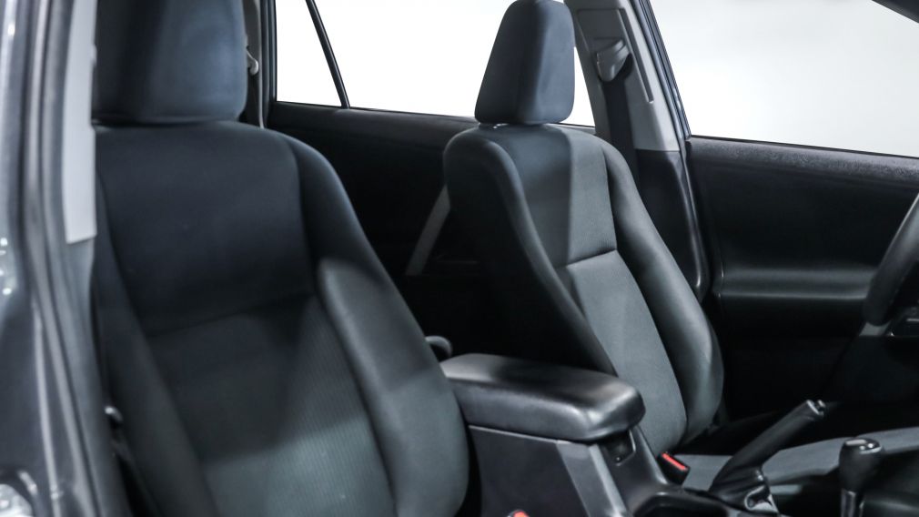 Toyota Rav 4 LE 2018 d&rsquo;occasion à vendre - 21