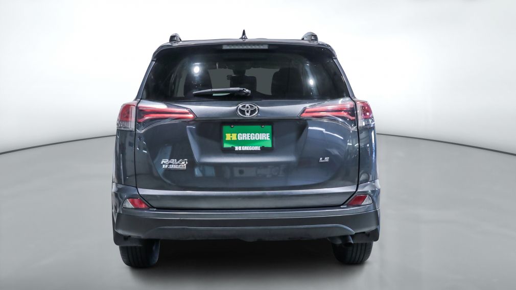 Toyota Rav 4 LE 2018 d&rsquo;occasion à vendre - 6