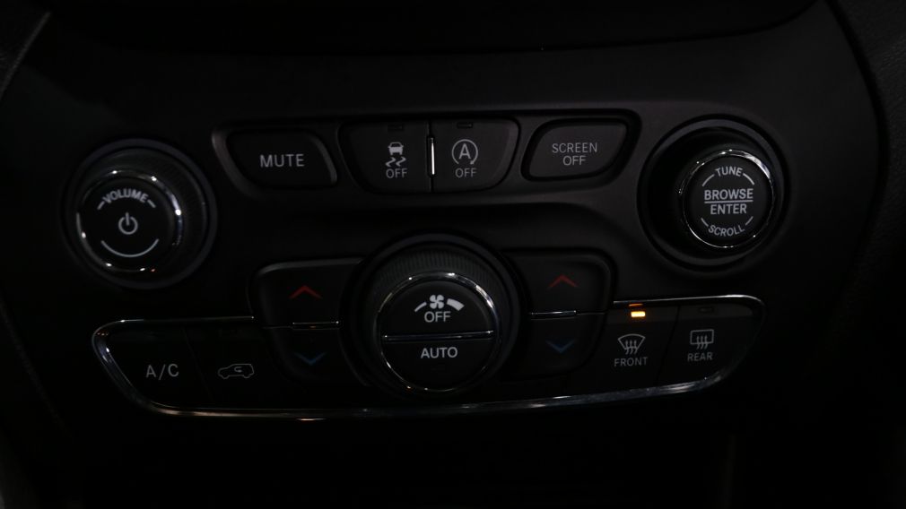 Jeep Cherokee Trailhawk Elite 2019 d&rsquo;occasion à vendre - 17