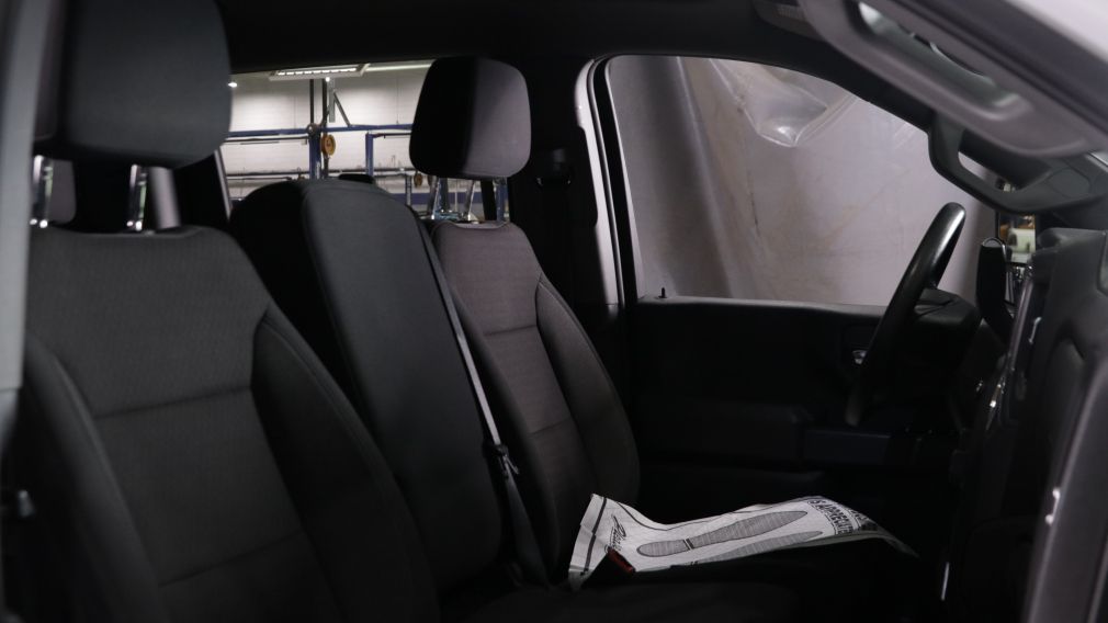 Chevrolet Silverado 2500HD Custom 2024 d’occasion à vendre - 22