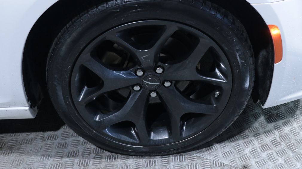 Chrysler 300 300 Touring L 2023 d&rsquo;occasion à vendre - 23