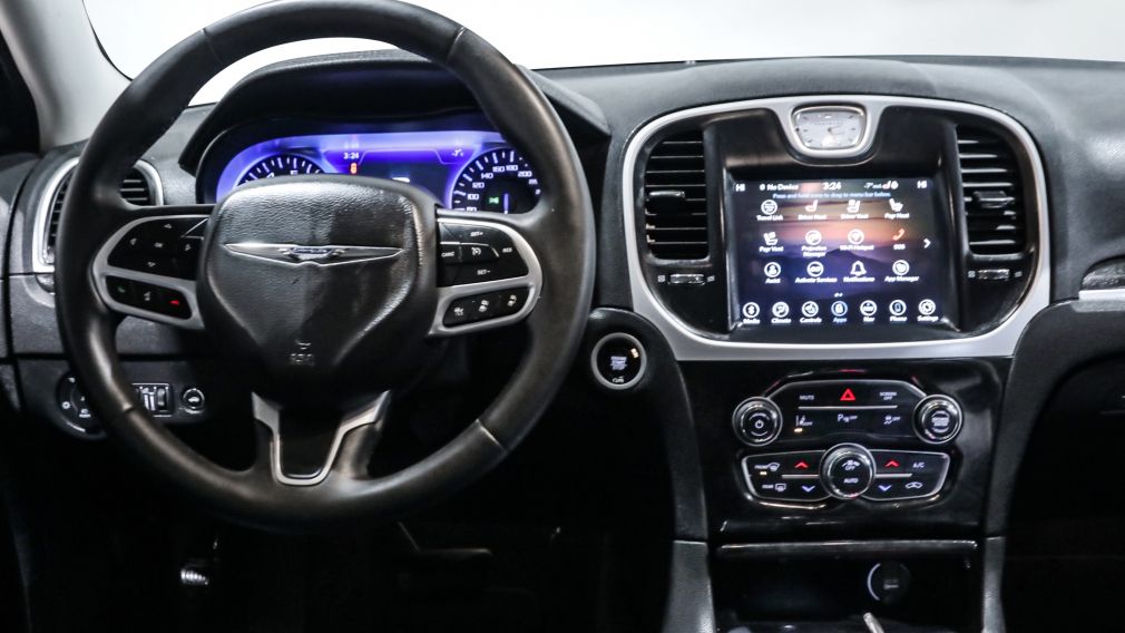 Chrysler 300 300 Touring L 2023 d&rsquo;occasion à vendre - 13