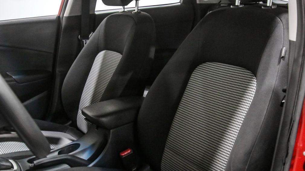 Hyundai Kona Essential 2021 d&rsquo;occasion à vendre - 10