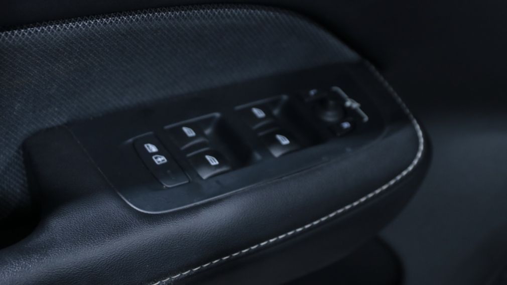 Volvo V60 R-Design 2021 d&rsquo;occasion à vendre - 10