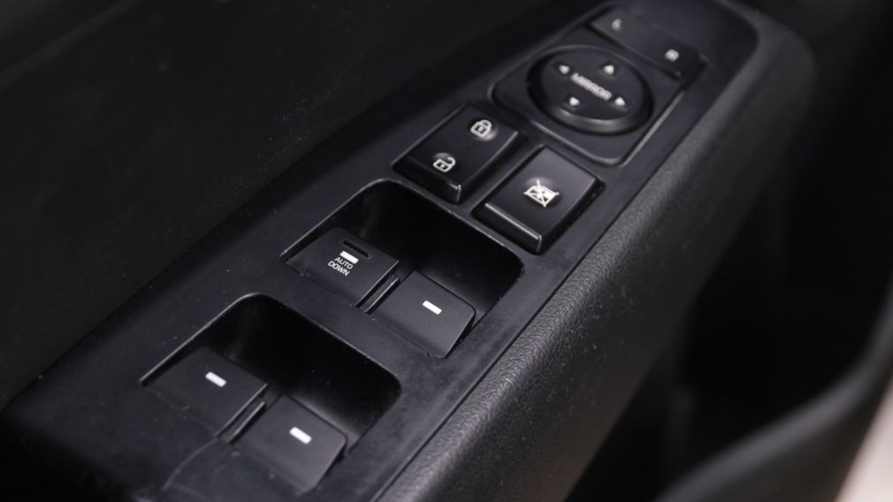 Hyundai Elantra LE 2018 d’occasion à vendre - 9