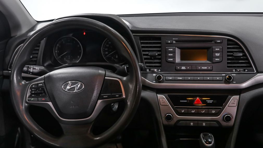 Hyundai Elantra LE 2018 d’occasion à vendre - 10