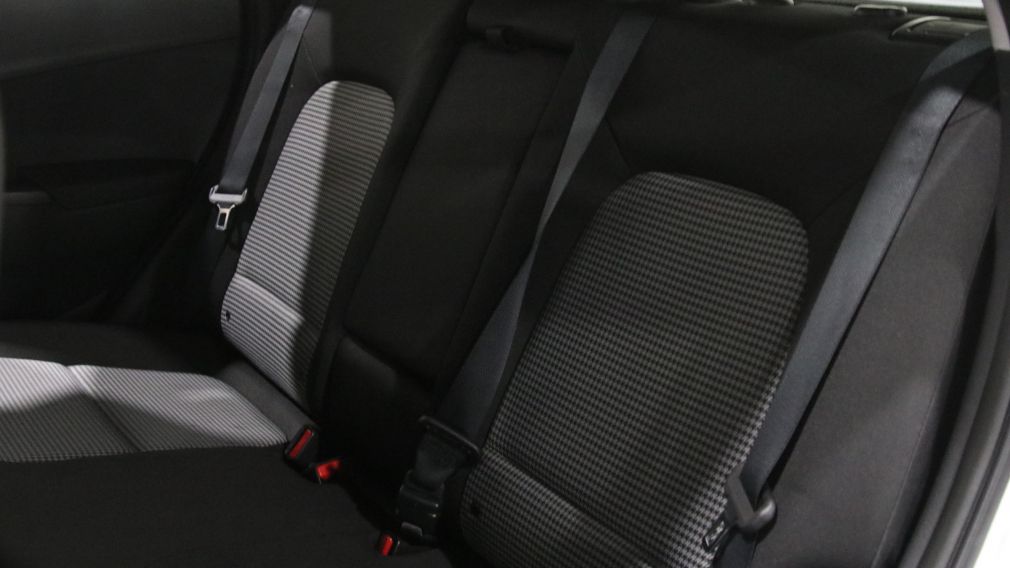 Hyundai Kona Essential 2019 d&rsquo;occasion à vendre - 21